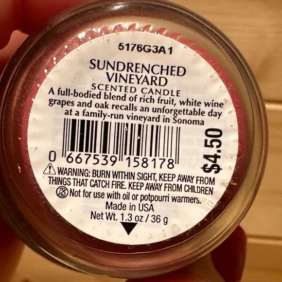 Limited edition two mini BATH AND BODY WORKS sunrenched vinyard candles - Picture 4 of 5